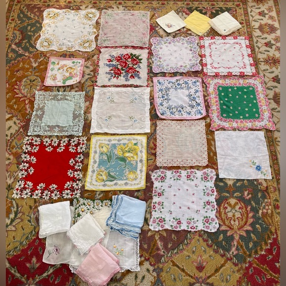 25 Vintage Floral Handkerchief Collection 18 in excellent beautiful condition - Picture 6 of 7
